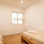 Luxurious & Spacious 4br Next To Cathedral Διαμέρισμα *