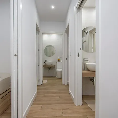 Luxurious & Spacious 4br Next To Cathedral 아파트