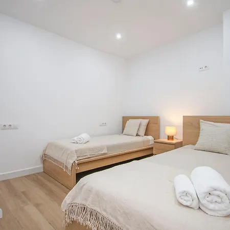 Luxurious & Spacious 4br Next To Cathedral