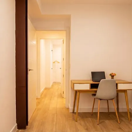 Luxurious & Spacious 4br Next To Cathedral * Σεβίλλη