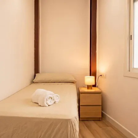 Διαμέρισμα Luxurious & Spacious 4br Next To Cathedral Σεβίλλη