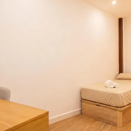 Luxurious & Spacious 4br Next To Cathedral *