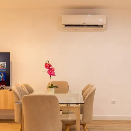 Luxurious & Spacious 4br Next To Cathedral Appartamento *